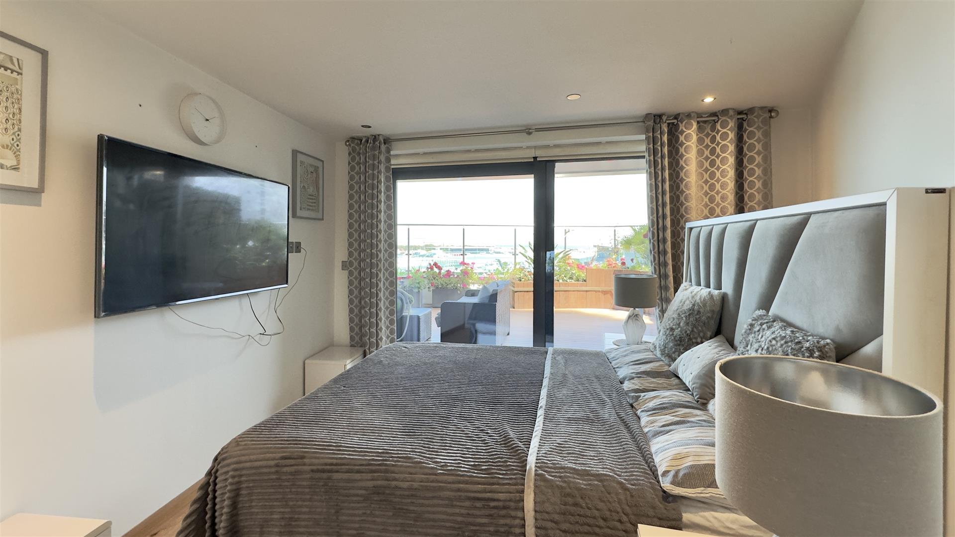 Image of Apartment - 1 Bedrooms - 1 Bathrooms for Sale in Ocean Spa Plaza-Gibraltar, Image 4